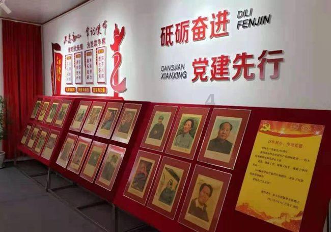 李炳军会见世界银行执行董事访问团